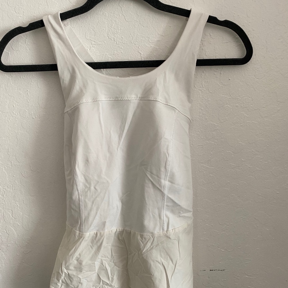 Lightly worn lulu lemon tank top